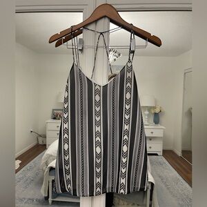 Never Worn Pink Martini Patterned Tank - Size Small